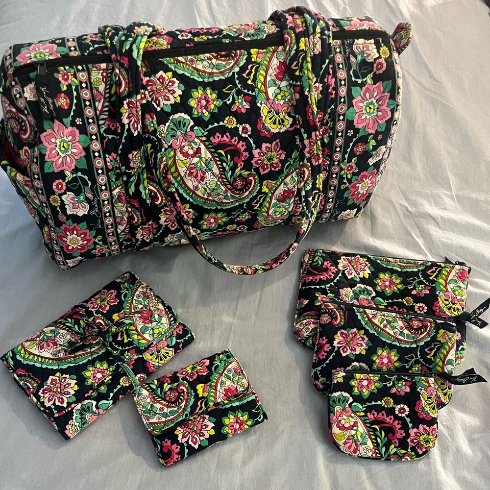 7 piece Vera Bradley set!!